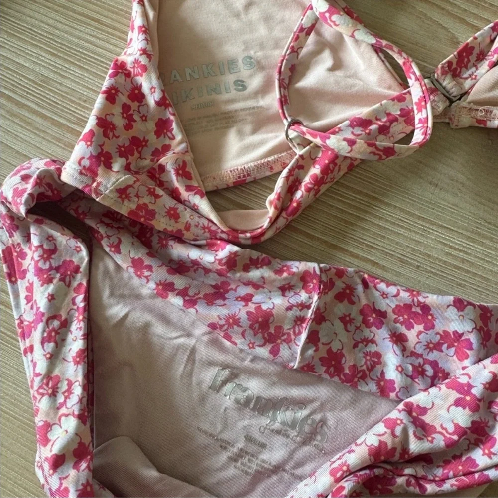 Frankie's Bikinis Floral bikini